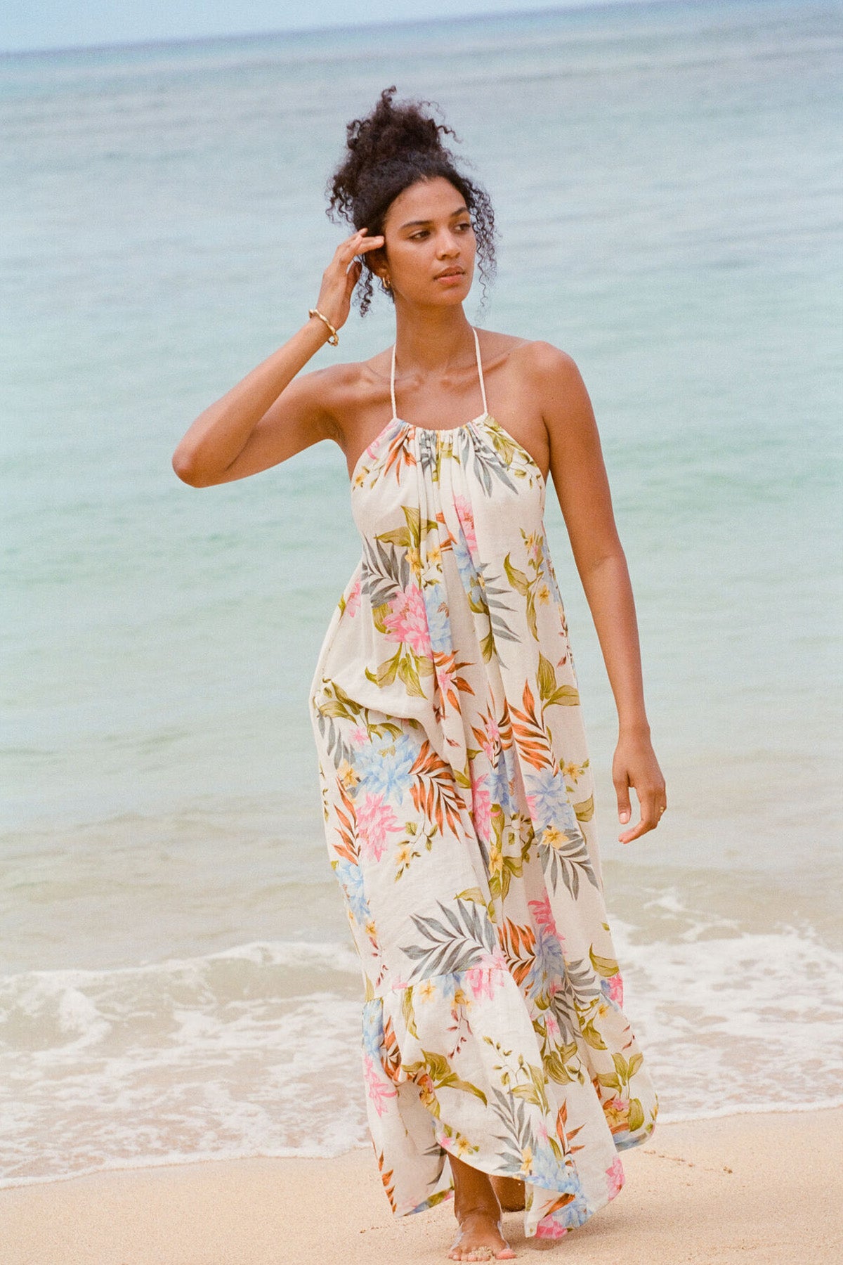 petra maxi dress Dress- Golden Qorsage This dress is a vision of ethereal beauty Jbq Divine Petra Maxi Dress,
